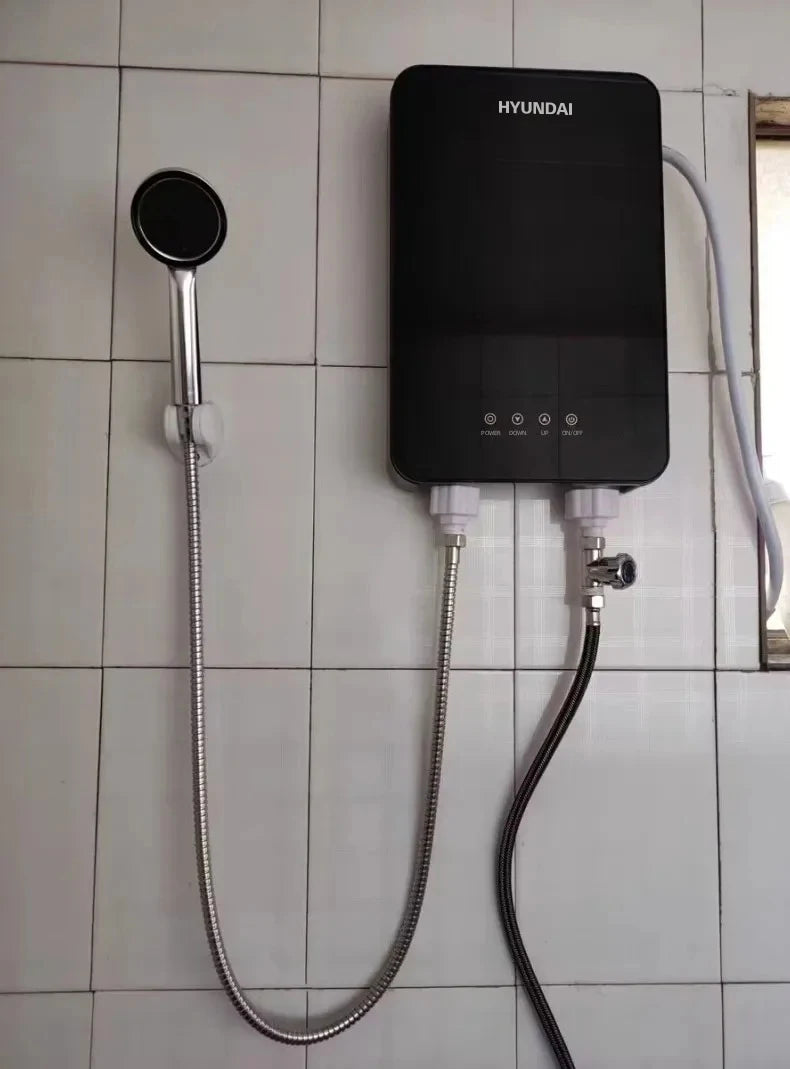 Aquecedor de água elétrico inteligente Aquecedor de água sem tanque Máquina de banho quente rápido doméstico Apartamento hotel banheiro chuveiro quente Display led inglês Regulação de potência de três engrenagens